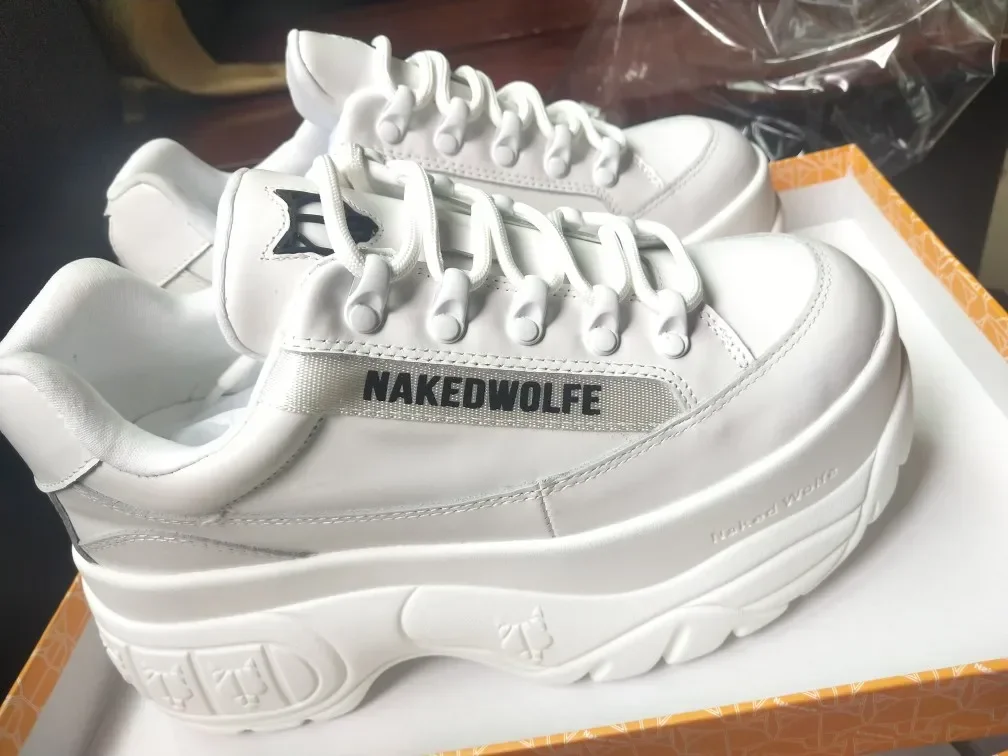 White-Platform-Sneakers-Fashion-Designer-Wolf-Head-Naked-Wolfe-Sporty-Black-Low-Top-Thick-Sole-Fashion-2